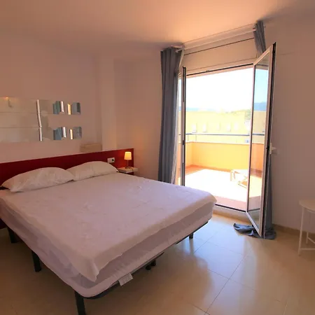 Tramuntana - Casa Amplia, Moderna Y Muy Bien Equipada, Situada En La Zona De Grifeu - Es-228-144 Holiday home