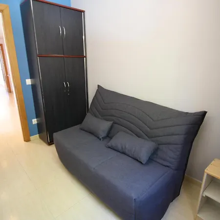 Holiday home Tramuntana - Casa Amplia, Moderna Y Muy Bien Equipada, Situada En La Zona De Grifeu - Es-228-144